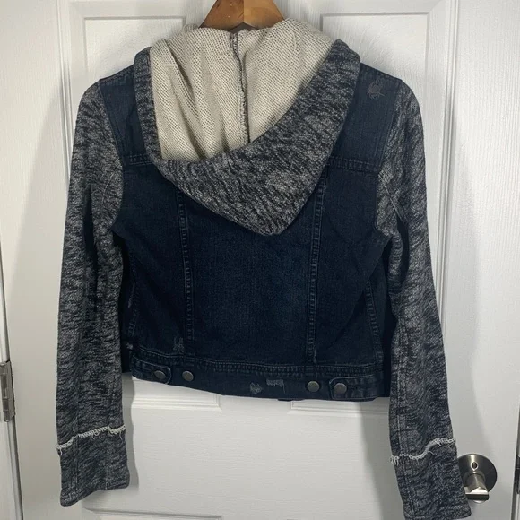 Free People distressed denim with built in hoodie sweatshirt jacket size XS - Picture 2 of 12